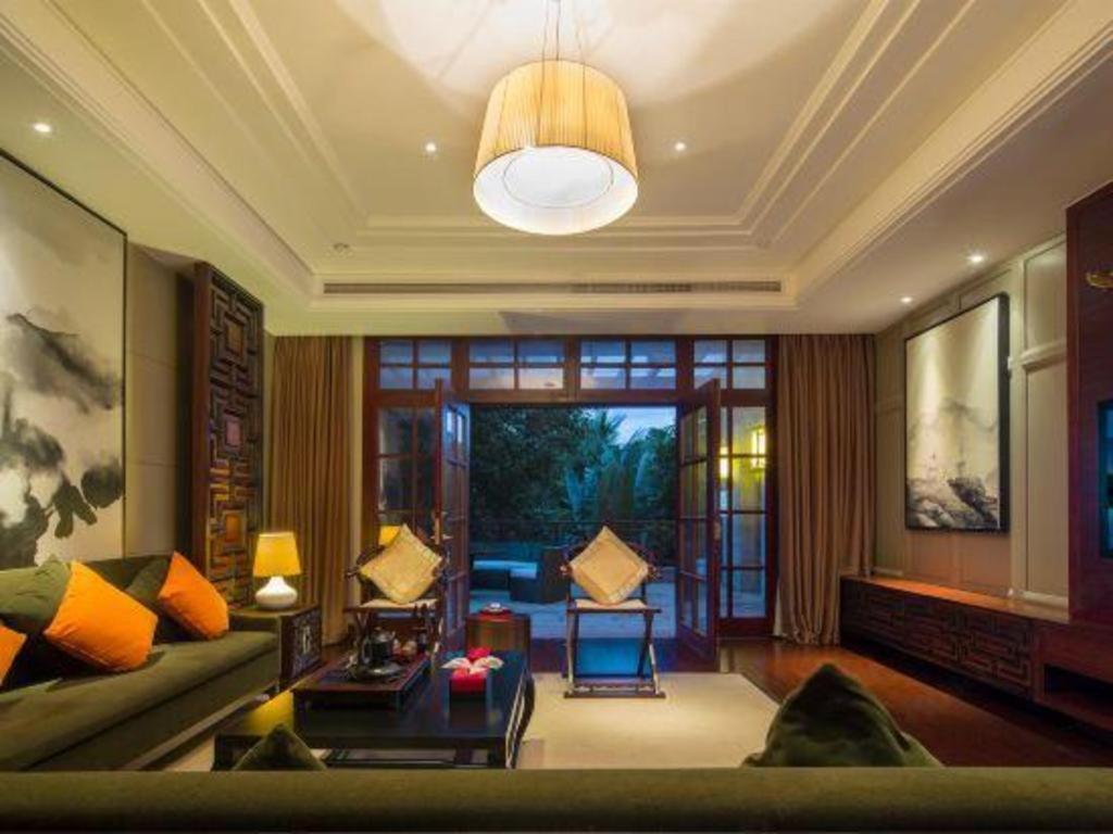 Eadry Royal Garden Hotel Haikou Хайкоу Экстерьер фото