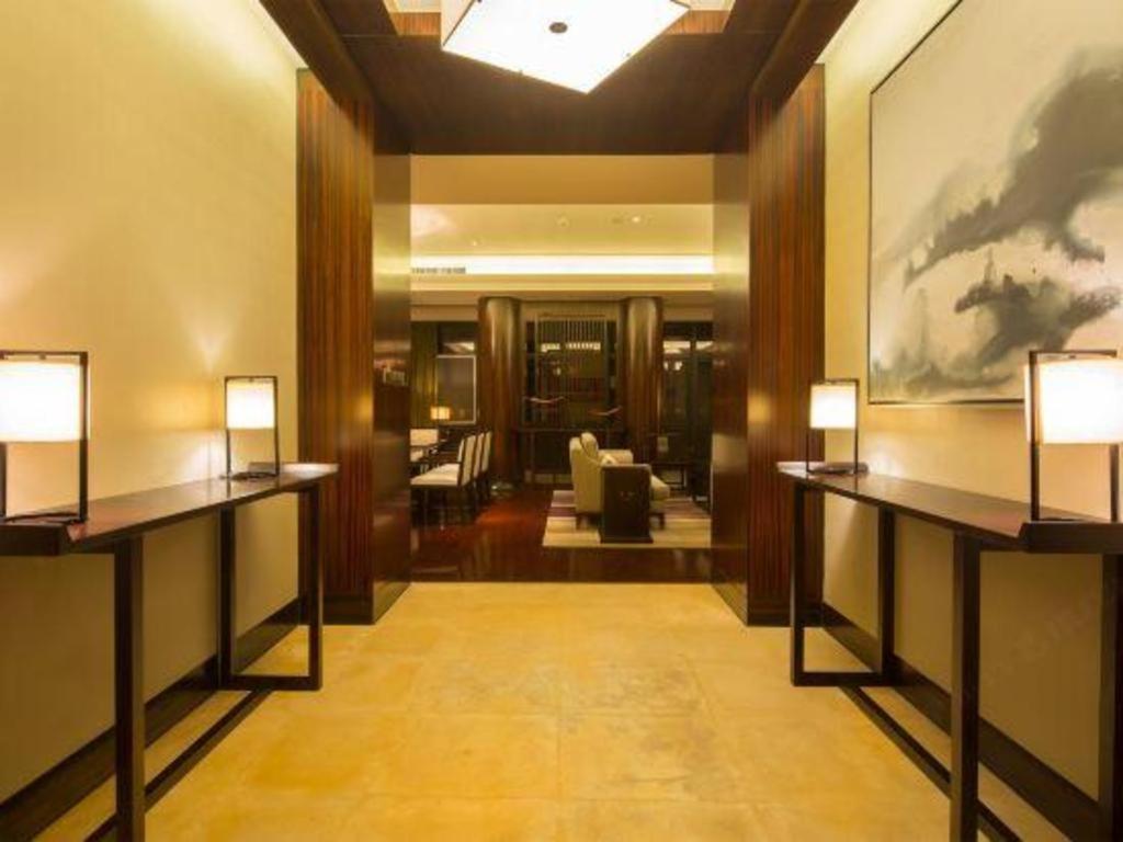 Eadry Royal Garden Hotel Haikou Хайкоу Экстерьер фото